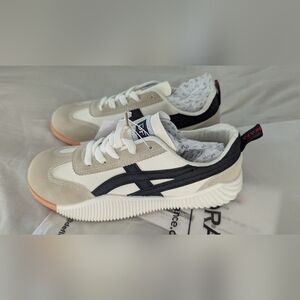 Deflorance White Sneakers